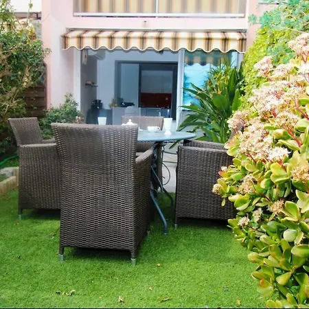 L'iliad Yourhosthelper Apartament *